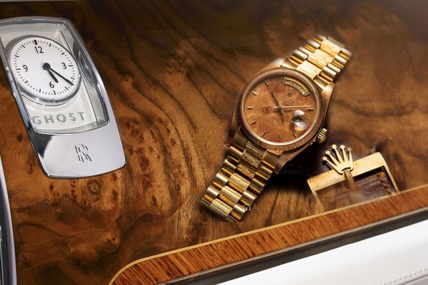 Review đồng hồ Rolex Day-Date 18078 Mặt Số Gỗ: Có dám khác biệt?