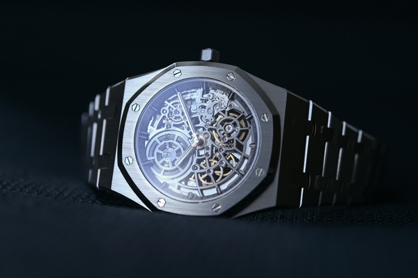 42 Mẫu đồng hồ Audemars Piguet Royal Oak ra mắt nhân kỉ niệm 50 năm bộ sưu tập