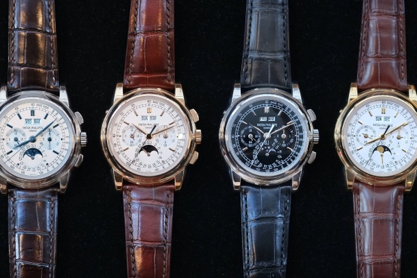 Không được trang bị bộ máy in-house, 3 mẫu đồng hồ Rolex, Patek, Breitling vẫn thành công vượt trội