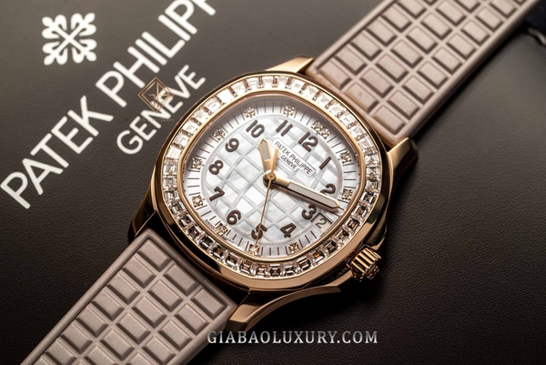 Review đồng hồ Patek Philippe Aquanaut 5072R vàng hồng