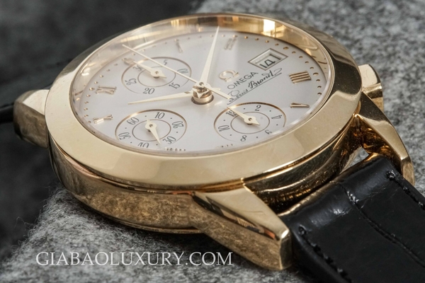 Review đồng hồ Omega Louis Brandt II De Luxe Chronograph