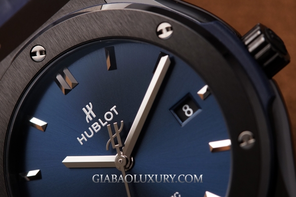 Review đồng hồ Hublot Classic Fusion Ceramic Blue 42mm