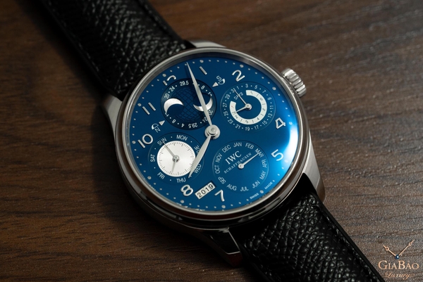 Review đồng hồ IWC Portuguese Perpetual Calendar Hemisphere Moonphase