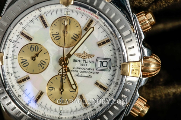 Review đồng hồ Breitling Chronomat Evolution