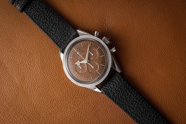 Đồng hồ Omega Speedmaster cán mốc 3,4 triệu USD, phá vỡ kỷ lục thế giới