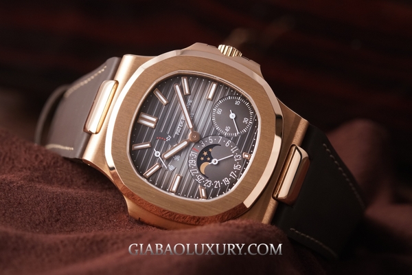 Top 5 chiếc đồng hồ nổi bật đã tới tay khách hàng của Gia Bảo Luxury tháng 4/2019
