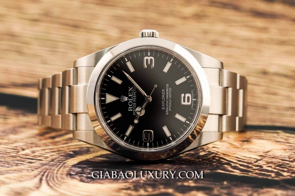Review đồng hồ Rolex Explorer 214270