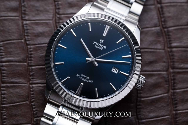 Review đồng hồ Tudor Style 12710 – Bản sao hoàn hảo của Rolex Datejust