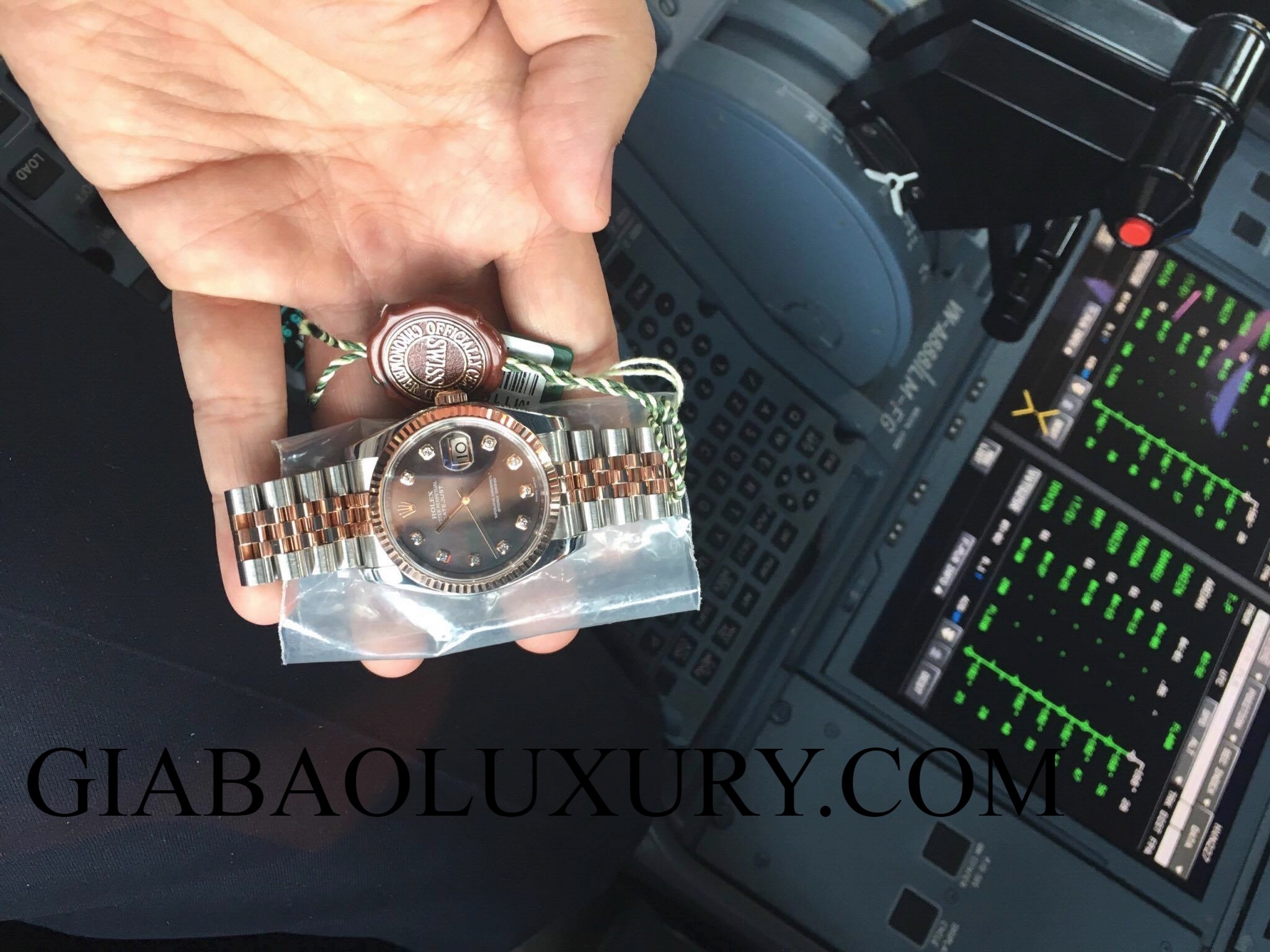 đồng hồ Rolex Datejust 116231 mặt số khảm trai ánh tím