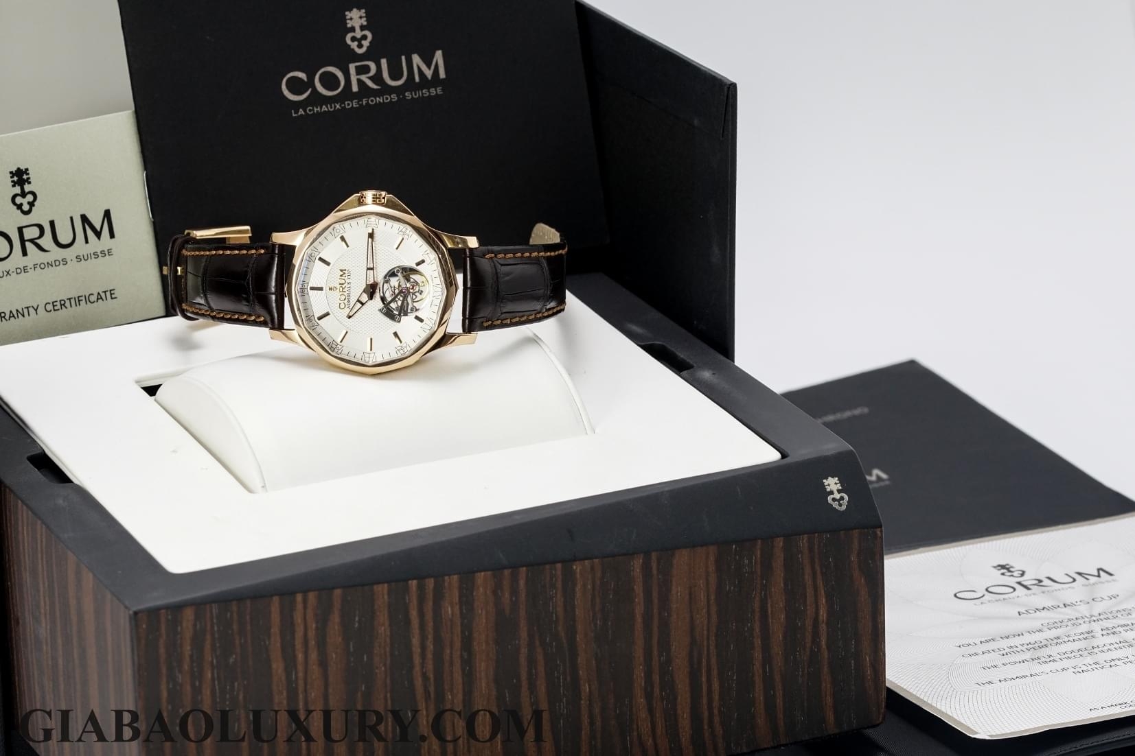 đồng hồ corum tourbillon