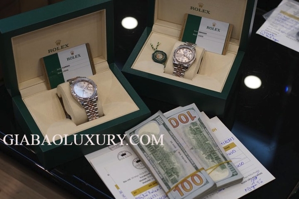 Lời cám ơn tới khách hàng – Vợ chồng anh Ngọc giao lưu bộ đôi đồng hồ Rolex Oyster Perpetual Datejust 116231 và 126331