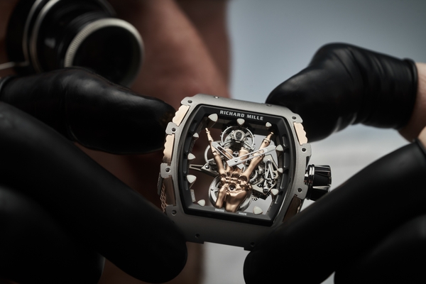 Richard Mille ra mắt chiếc đồng hồ RM 66 Flying Tourbillon biểu tượng xa hoa mới có giá hơn 1 triệu USD